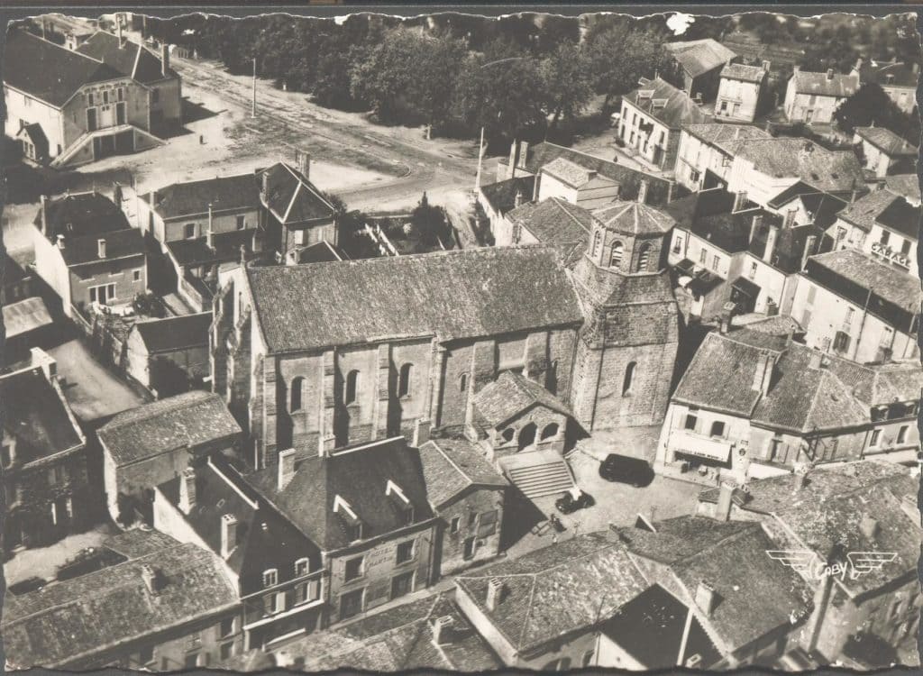 Le centre bourg vers 1957